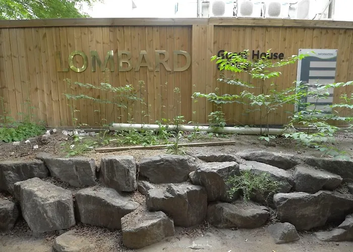 Hostel Lombard House